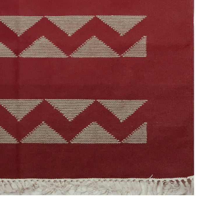 Red and White, Warangal, Warangal, GI Tag, Dhurrie, Durrie, Handwoven dhurrie, Cotton floor covering, Padmasali, Pit Loom, Crafts of Telangana, Handloom Durrie, Interlocking technique, Tapestry 