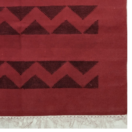 Red and Black, Warangal, Warangal, GI Tag, Dhurrie, Durrie, Handwoven dhurrie, Cotton floor covering, Padmasali, Pit Loom, Crafts of Telangana, Handloom Durrie, Interlocking technique, Tapestry 