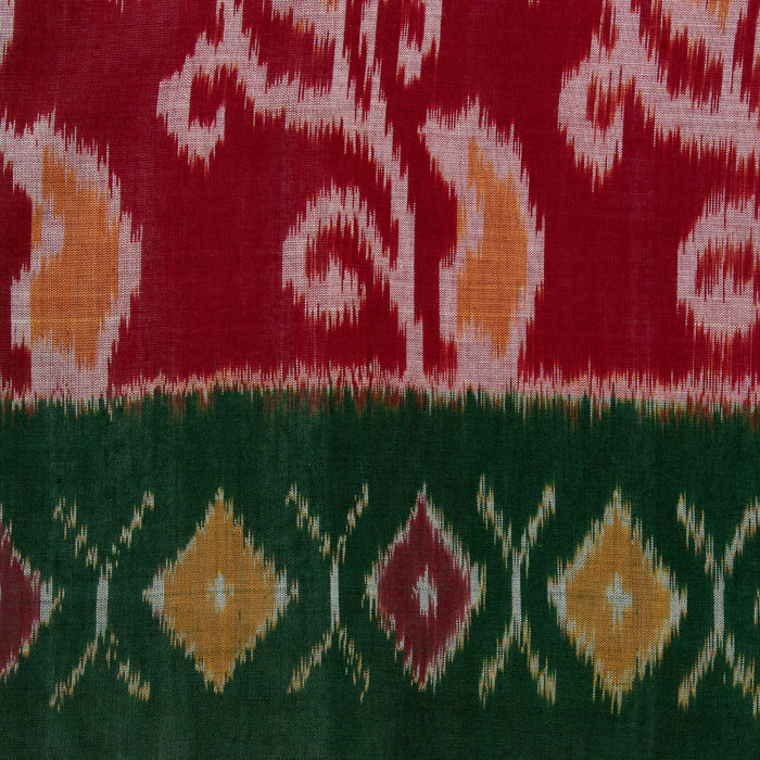 Plush in Red and Green, Pochampally Single Ikat Saree