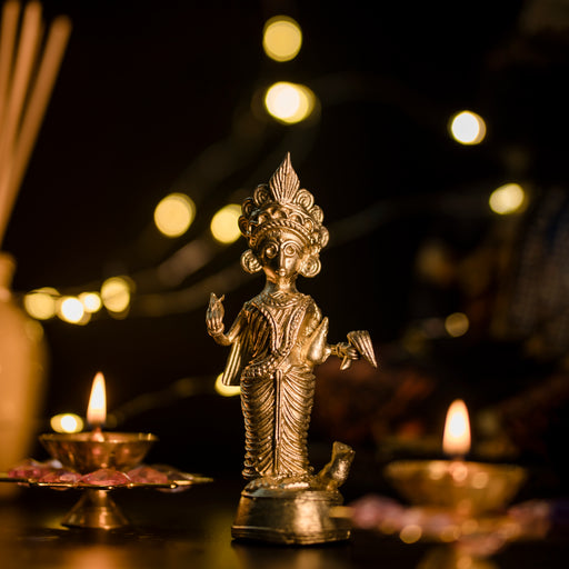 Dokra Metal craft, Lakshmi idol, Brass metal artefact, Handcrafted, Gift option, Wedding Gift, Diwali Gift, Decoration Piece
